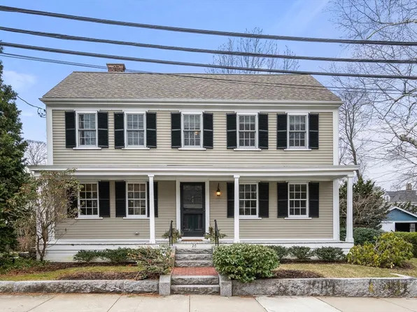 26 Worthington St, Dedham, MA 02026