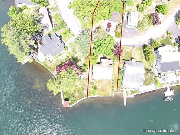 4th image of 66 Pine Point Rd