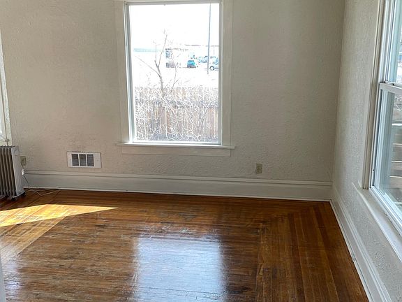 3rd image of 359 N 2nd St Unit A
