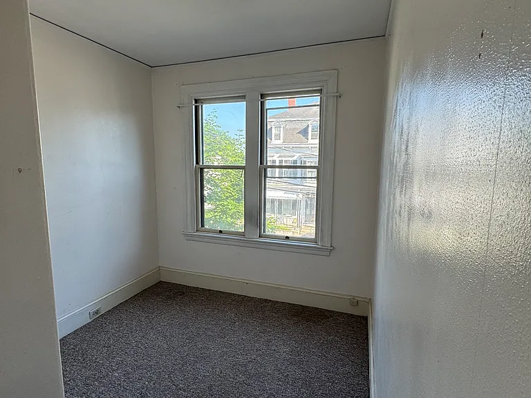 Spare room / could be used as 4th bedroom, fits a twin size bed.