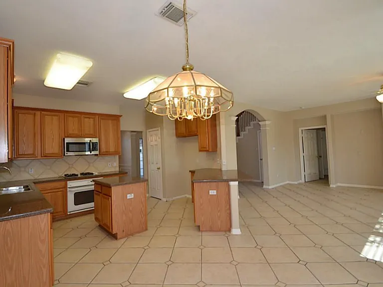 14207 Cairns Ct — Photo 13
