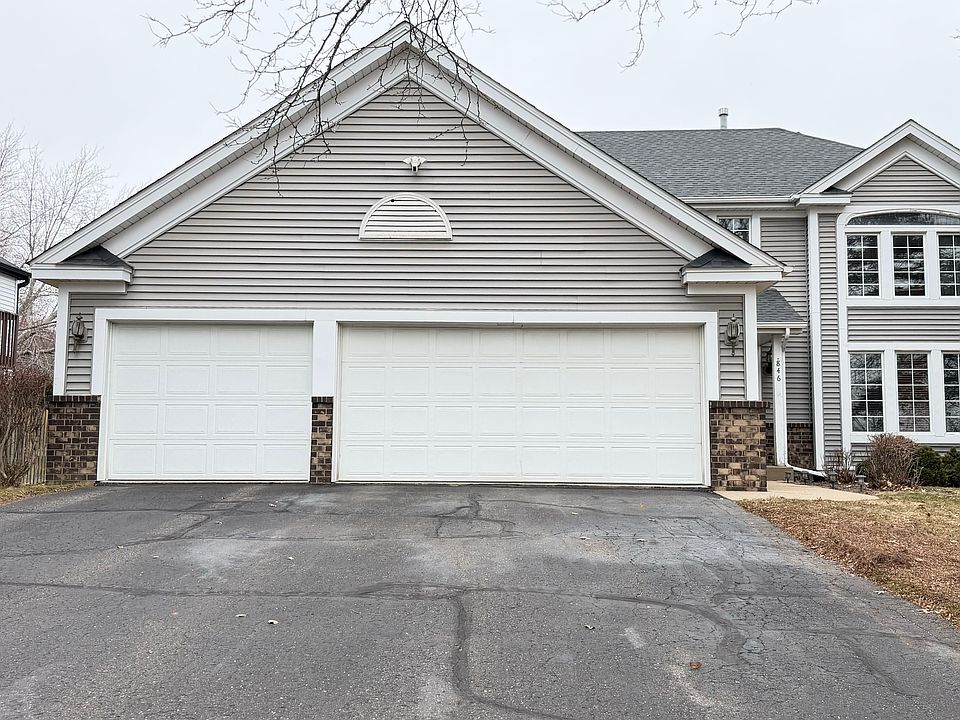 1st image of 846 Winterberry Ct