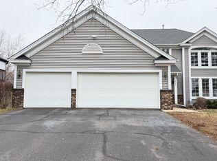 846 Winterberry Ct, Woodbury, MN 55125