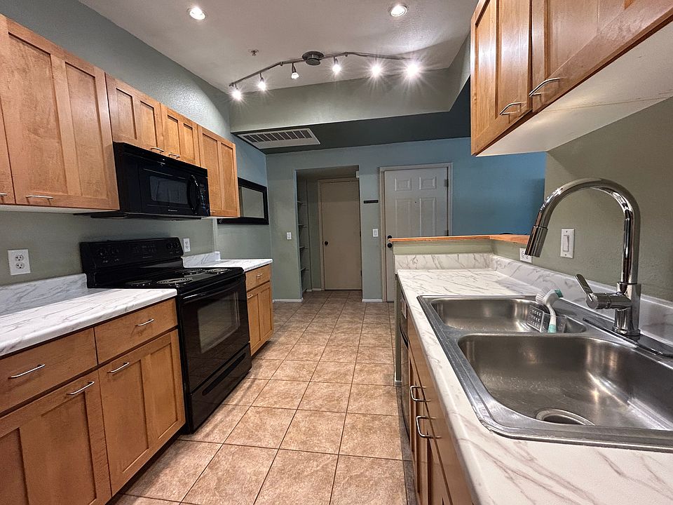 1st image of 1185 W University Ave Unit 233