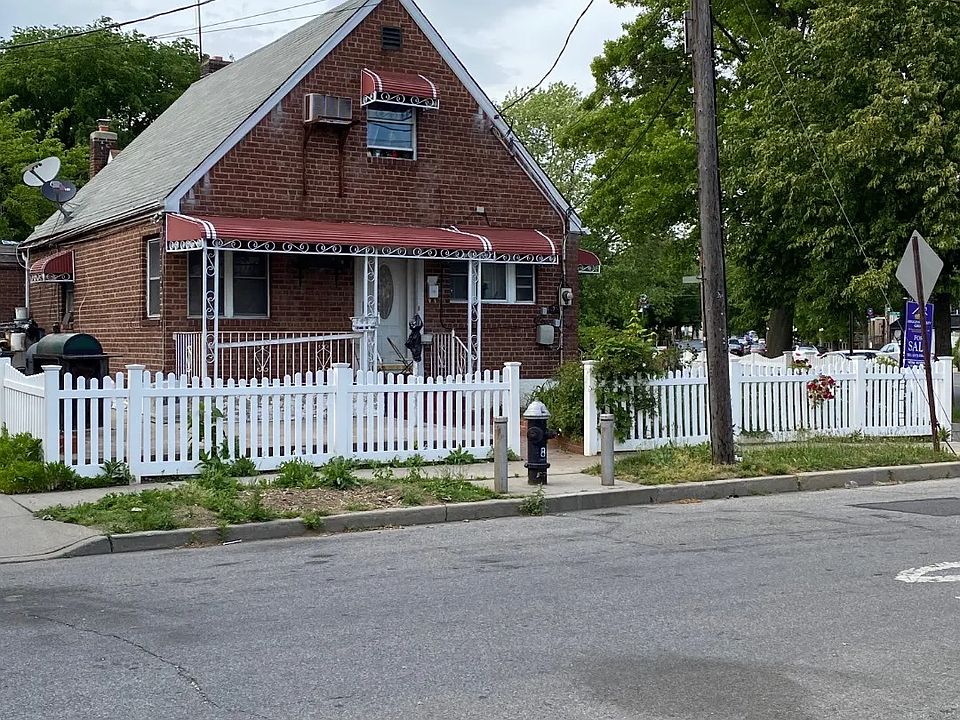 1st image of 17627 134th Ave