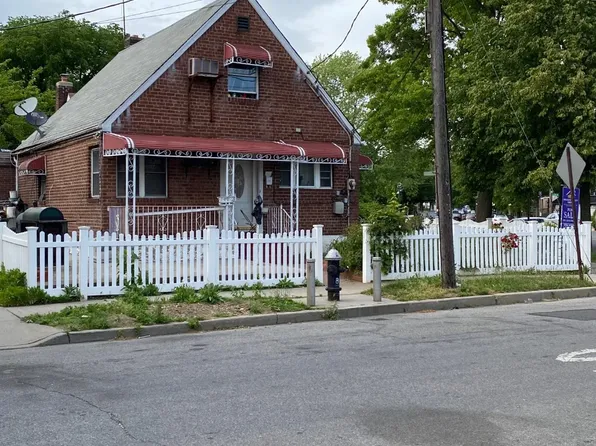 17627 134th Ave, Jamaica, NY 11434