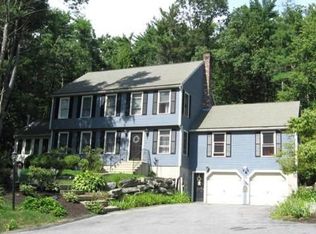 9 Evergreen Cir, Sterling, MA 01564