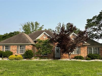 2 Pebble Hill Dr, Belleville, IL, 62223