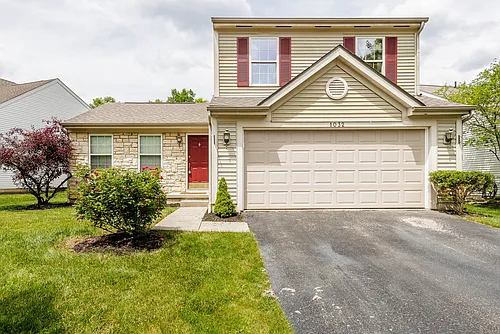 1032 Pebble Brook Dr Photo 1
