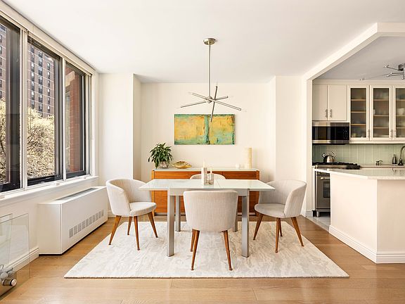 4th image of 250 W 89th St APT 2M