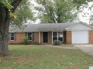 939 Spring Ct SW, Decatur, AL 35603