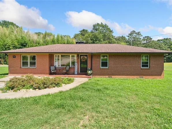 1788 County Line Rd, Cumming, GA 30040
