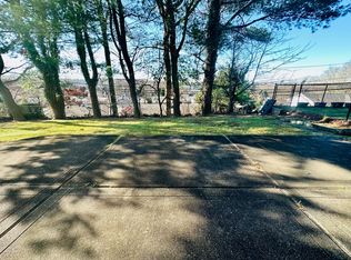 (Undisclosed Address), Huntington Station, NY 11746