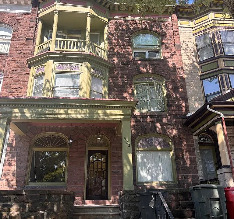 822 N 5th St