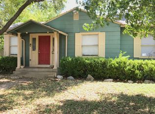 110 New Haven Dr, San Antonio, TX 78209
