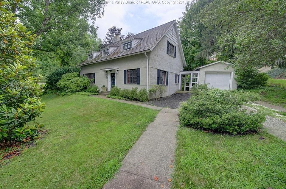 1st image of 233 Hayes Ave