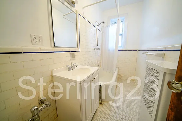 Rented by Sterling Realty Solution Inc | media 4