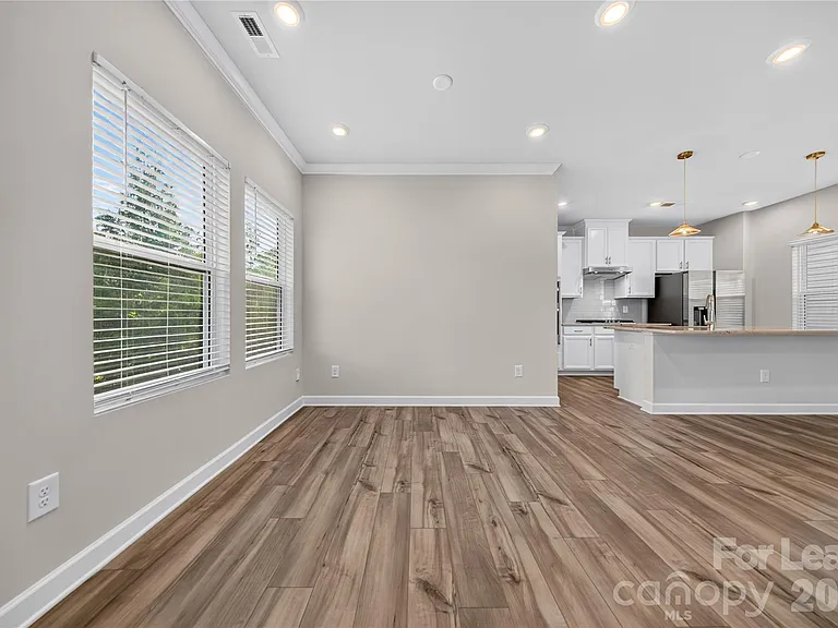 13222 Kenworth Rd — Photo 10