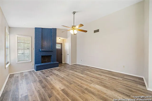 12106 Ridge Ct — Photo 10
