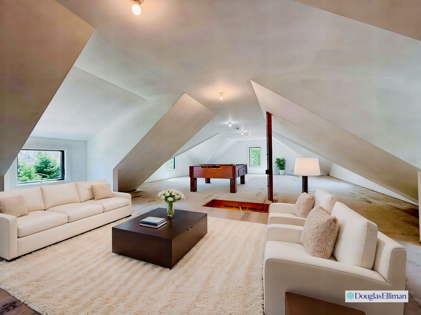  loft area over garage