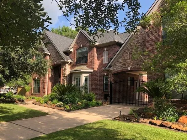 17407 W Blooming Rose Ct, Cypress, TX 77429