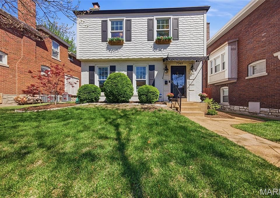 1st image of 7049 Pershing Ave