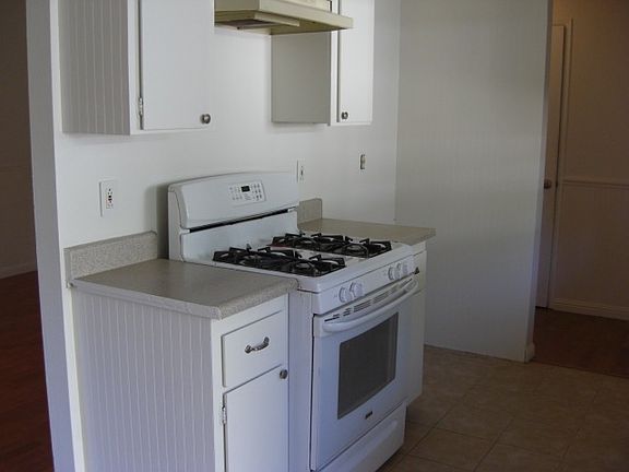 5th image of 120 Oliva Ct