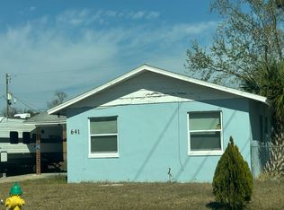 641 Russell Dr, Daytona Beach, FL 32114