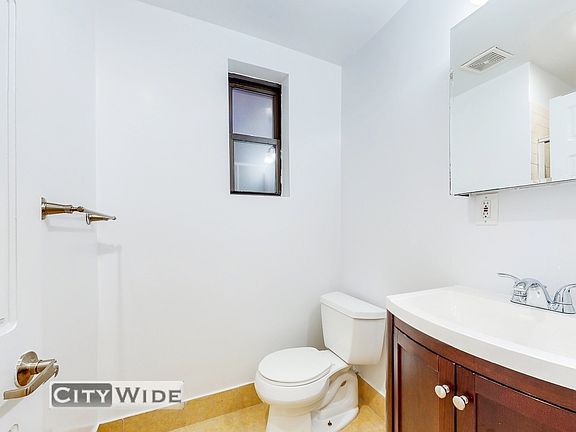 4th image of 42 Clinton St #9D
