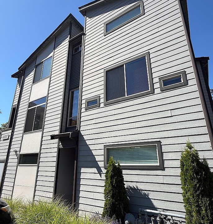 1st image of 6837 NE 170th St Unit 104