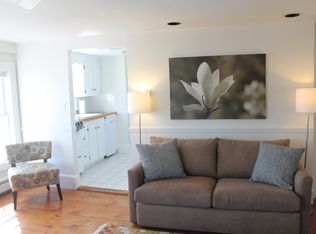 77 Pleasant St APT 5, Newburyport, MA 01950