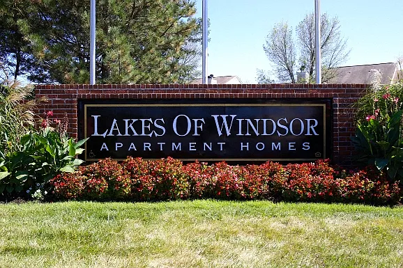 Lakes of Windsor — Photo 1