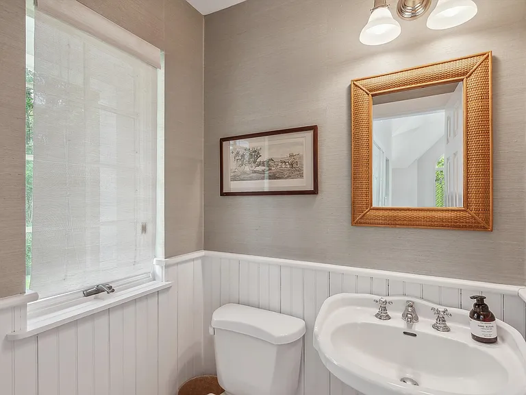 127 Narrow Ln S — Photo 11