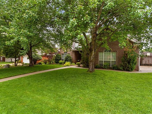 2nd image of 2143 E Deer Creek Dr