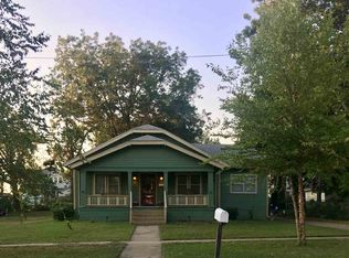 608 E 2nd St, Eureka, KS 67045