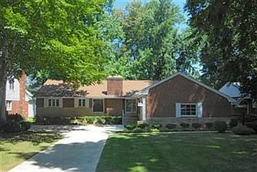 2nd image of 22070 Hilliard Blvd