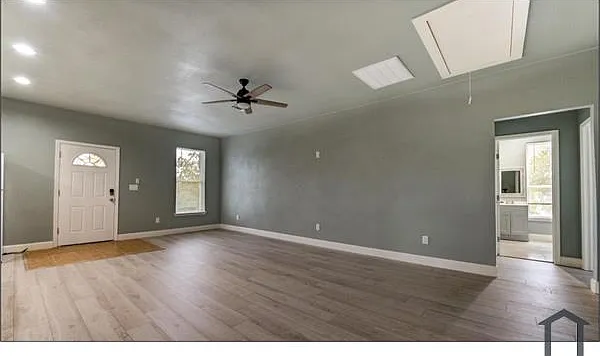 4323 Continental Dr #B — Photo 5