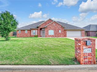 1105 Stephanie Ln, Altus, OK 73521