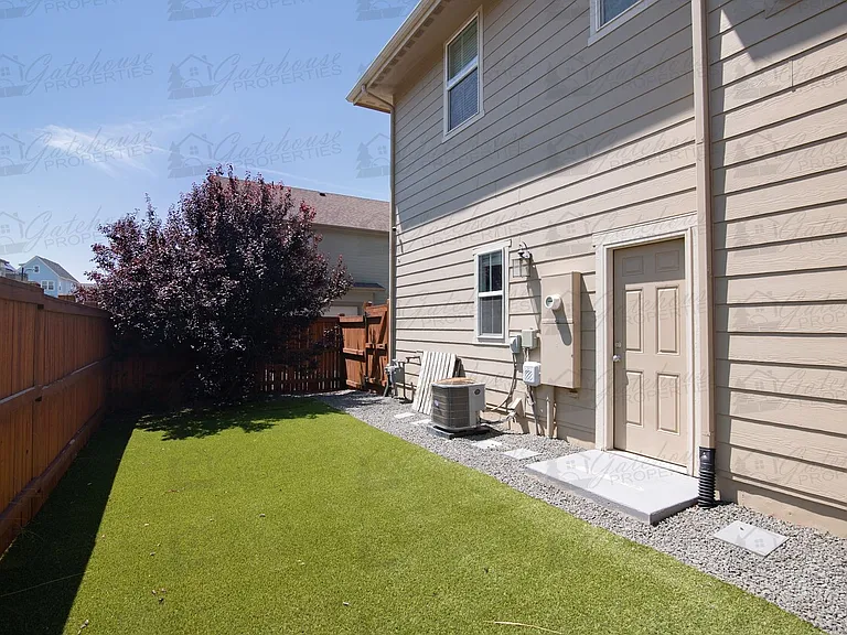 10294 E 59th Ave — Photo 55