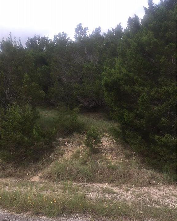 2nd image of 5104 Moss Point