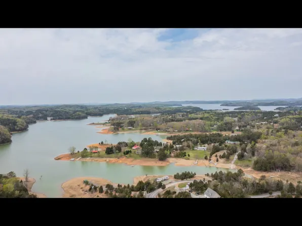 1339 Parrotts Chapel Rd, Sevierville, TN 37876