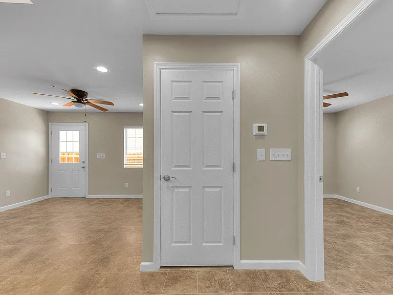 24600 Cypress St #24600A — Photo 25
