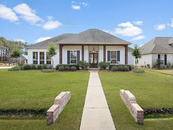 1241 Sweet Clover Way, Madisonville, LA 70447