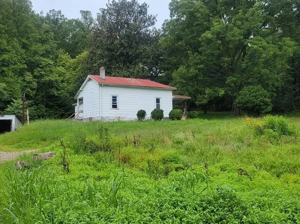 224 Bittersweet Dr, Bassett, VA 24055