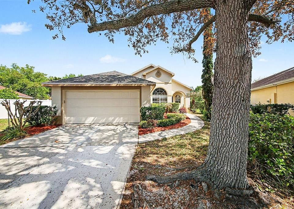 1st image of 2238 Holly Ridge Dr