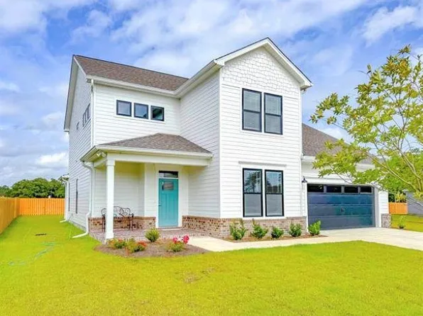 94 Springdale Dr, Crawfordville, FL 32327