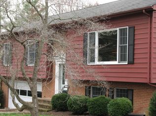 2701 Heritage Ln, Blacksburg, VA 24060