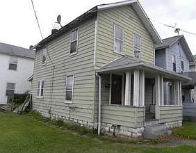3rd image of 303 Hunt Ave