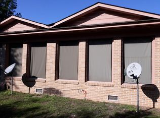 432 Izlar St, Blackville, SC 29817