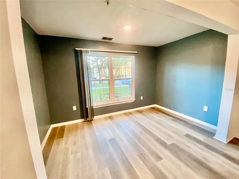 5463 Vineland Rd #5103 — Photo 17